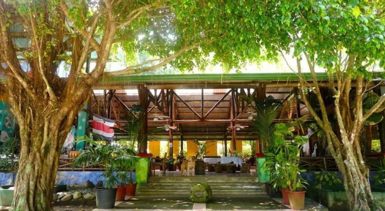 Hotel Roca Verde Beachfront Puntarenas Kültér fotó