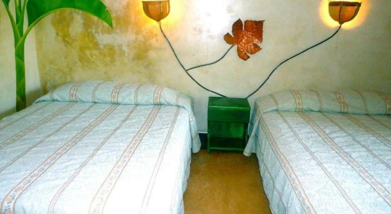 Hotel Roca Verde Beachfront Puntarenas Kültér fotó